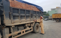 Xe chở quá tải 120/100% bị xử phạt bao nhiêu?