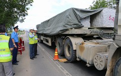 Mạnh tay xử lý xe quá tải hoành hành cuối năm
