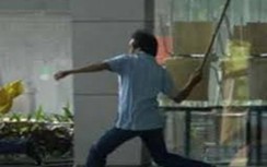 Đập phá tài sản tại CHK, một nam hành khách bị cấm bay