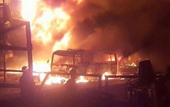 Cận cảnh đánh bom kép rung chuyển Baghdad, gần 170 người chết