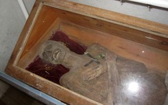 Bí ẩn xác người đàn ông bị chôn gần 300 năm vẫn nguyên vẹn