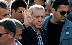 Erdogan: Tôi suýt bị giết nếu chậm chân 10 phút