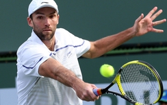 "Máy bắn bóng" phá kỷ lục 17 năm trong làng tennis