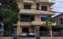 Mạo danh cán bộ Sở Xây dựng lừa bán tài liệu