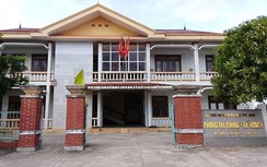 Thôi việc nam chuyên viên sàm sỡ đồng nghiệp ngay tại phòng làm việc