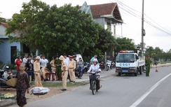 Xe máy tông cột điện, nam thanh niên tử vong thương tâm