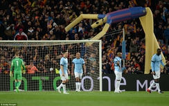 Vì sao các đội bóng Anh bật bãi khỏi Champions League?