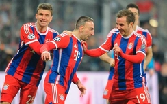 "Hùm xám" lên ngôi, Barca, Real mất giá