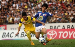 Công Phượng "tắt điện" ngày về, HAGL thua trắng SLNA