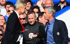 Trước đại chiến, Mourinho khiến Wenger "sôi máu"