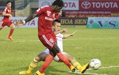 Công Vinh đi vào lịch sử, Bình Dương đè bẹp Hải Phòng