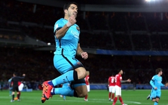 Suarez lập hat-trick, Barca đè bẹp nhà vô địch châu Á