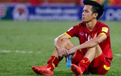 HLV Hữu Thắng tin Văn Quyết không cố tình đẩy ngã trọng tài