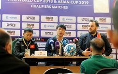 HLV Hữu Thắng: Cầu thủ Iraq phạm lỗi trước khi ghi bàn