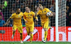 Suarez lập cú đúp, Barca ngược dòng hạ Atletico