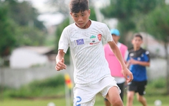 Ra sân 4 phút, sao trẻ HAGL đã lập kỷ lục