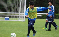 Vừa ra sân, Công Phượng đã có nhà tài trợ mới