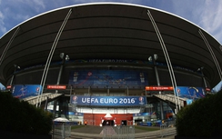 Pháp phủ nhận vụ nổ gần sân Stade de France là do khủng bố