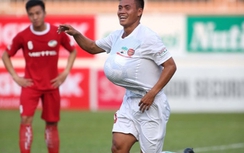 Dính chấn thương giống Ronaldo, sao HAGL phải lên bàn mổ