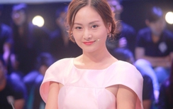 Nữ diễn viên xinh đẹp hứa cởi đồ nếu futsal Việt Nam thắng Nga