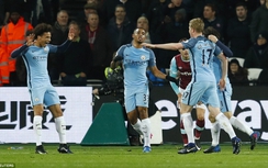 Thắng tưng bừng West Ham, Man City bỏ xa M.U