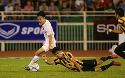 Video: Công Phượng kiến tạo đẳng cấp để Văn Toàn lập công