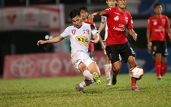 Được trọng tài "giúp sức", Long An vẫn thua thảm HAGL