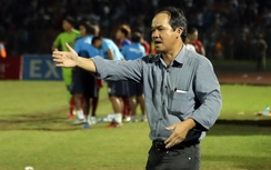 Bầu Đức nói gì về việc HAGL được trọng tài "tặng" 3 điểm?
