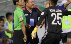 Tin bóng đá tối 3/4: Trọng tài “tặng” 3 điểm cho HAGL lĩnh án