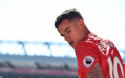 Chuyển nhượng sáng 12/8: Barca tung độc chiêu; Ibra đàm phán với MU