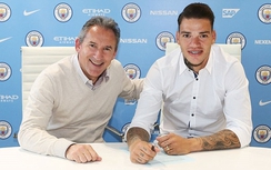 Chuyển nhượng sáng 9/6: Man City có tân binh nghìn tỷ; Ibra rời MU