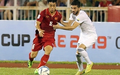 HLV Jordan khen Văn Lâm, chê Công Phượng