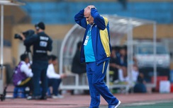 Tin bóng đá tối 24/10: HLV Petrovic “đính chính”; Conte bị “đâm sau lưng”