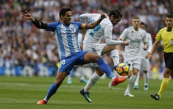 Ronaldo "giải hạn", Real thắng nhọc Malaga