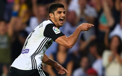 Chuyển nhượng sáng 21/12: PSG bán đứt "Ronaldo mới"; Barca tiến gần "bom tấn"