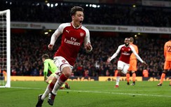 Thi đấu bết bát, Arsenal vẫn phá kỷ lục tiền tài trợ áo đấu