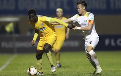 SLNA bại trận, HLV Đức Thắng “đổ lỗi” cho thầy Park