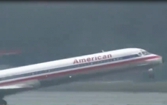 Hành khách được bồi thường 33 triệu vì ghế máy bay có nước tiểu