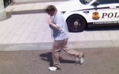 Video: Mật vụ Mỹ bắn hạ kẻ cầm súng xông vào Nhà Trắng