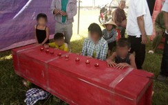 Người phụ nữ chết bên vệ đường có gia cảnh khó khăn