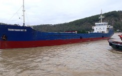 Cứu 6 thuyền viên, tìm được 2 thi thể trong vụ chìm tàu