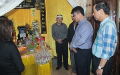 Công đoàn ngành GTVT thăm hỏi gia đình cán bộ giao thông tử nạn