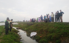 Exciter lao xuống mương nước bên đường, 9X tử vong tại chỗ