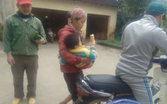 Đập vật giống đầu đạn, hai cháu nhỏ bị thương