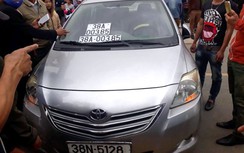 Phạt Thượng úy công an lái xe biển giả 11 triệu đồng