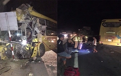Đâm xe kinh hoàng trong đêm khiến 2 người chết, 14 người bị thương