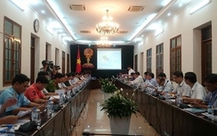 Cho công nhân về quê gặt lúa chống bão số 7