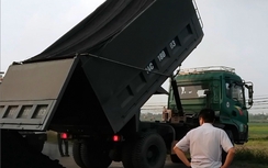 Côn đồ hung hãn chống đối cân tải trọng xe tại Hải Dương