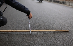 Đường vừa làm, chưa bàn giao đã nứt, lún