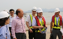 Huy động đội tàu nước ngoài “khủng” thi công dự án cảng Lạch Huyện